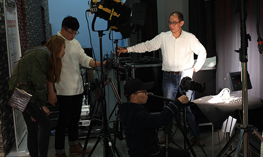 摄影创作工作室