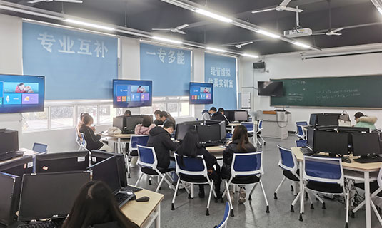 经管虚拟仿真实训室